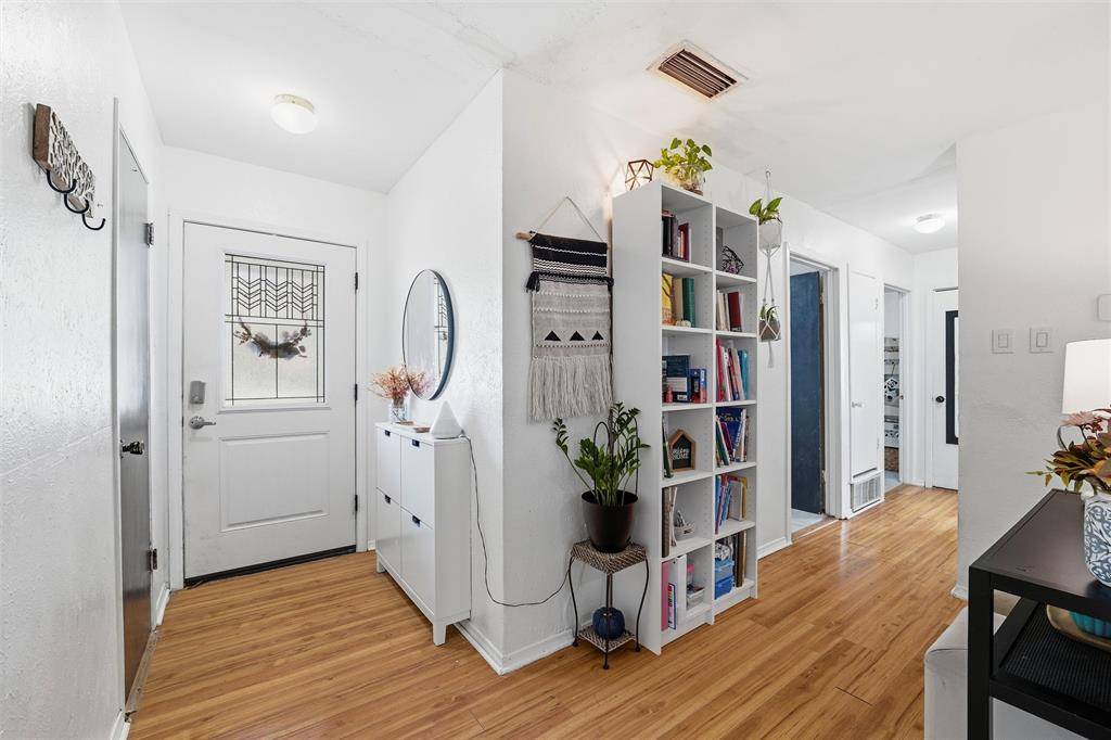 Cedar Hill, TX 75104,1206 Saturn Drive