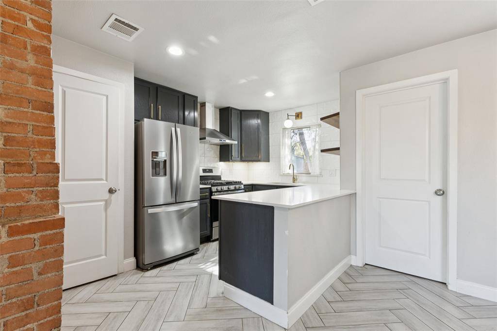 Dallas, TX 75224,322 Beckleywood Boulevard