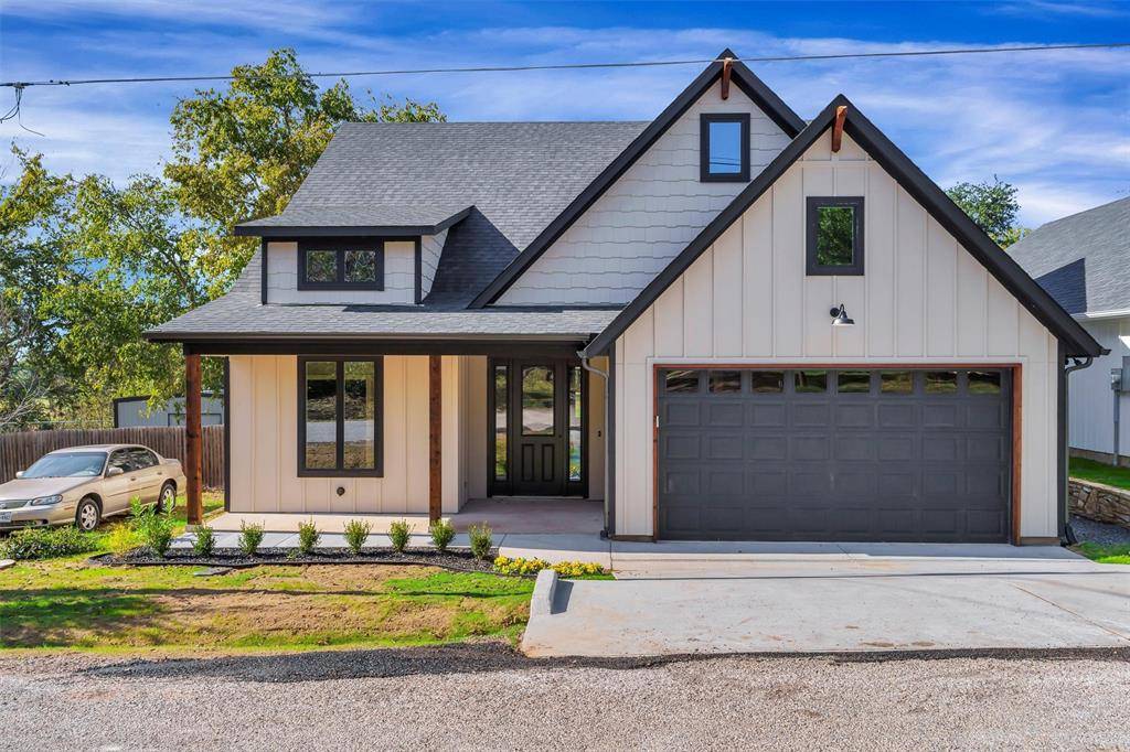 Granbury, TX 76049,1012 Mustang Trail