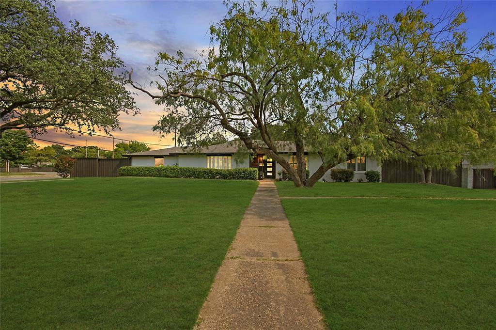 Dallas, TX 75229,3707 Alta Vista Lane