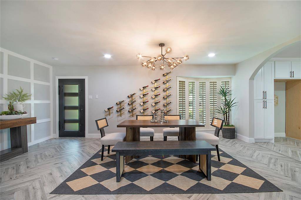 Dallas, TX 75229,3707 Alta Vista Lane