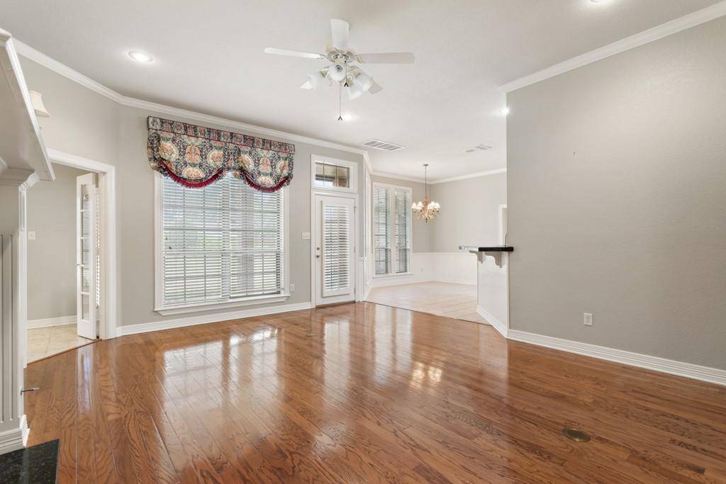 Mineola, TX 75773,130 CR 2221