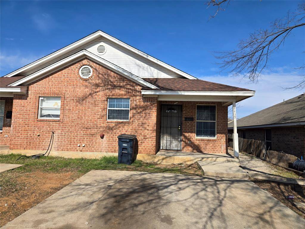 Fort Worth, TX 76104,1439 E Robert Street