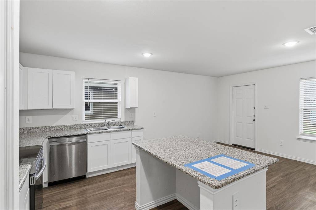 Gun Barrel City, TX 75156,104 Holiday Drive