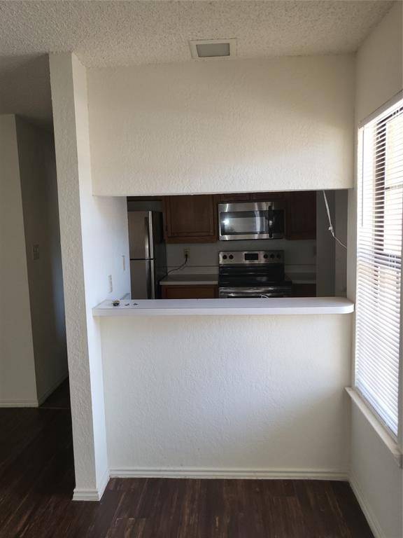 Arlington, TX 76012,1741 Crest Grove Drive