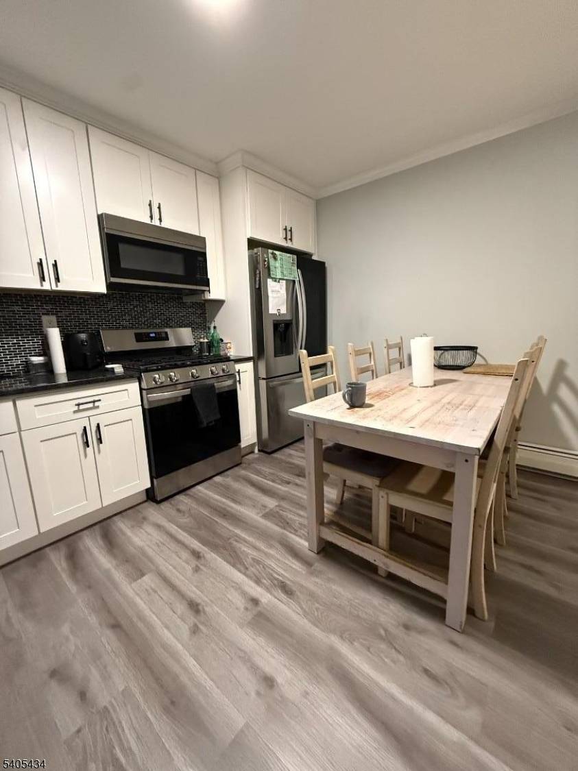 Linden City, NJ 07036,210 E Henry St