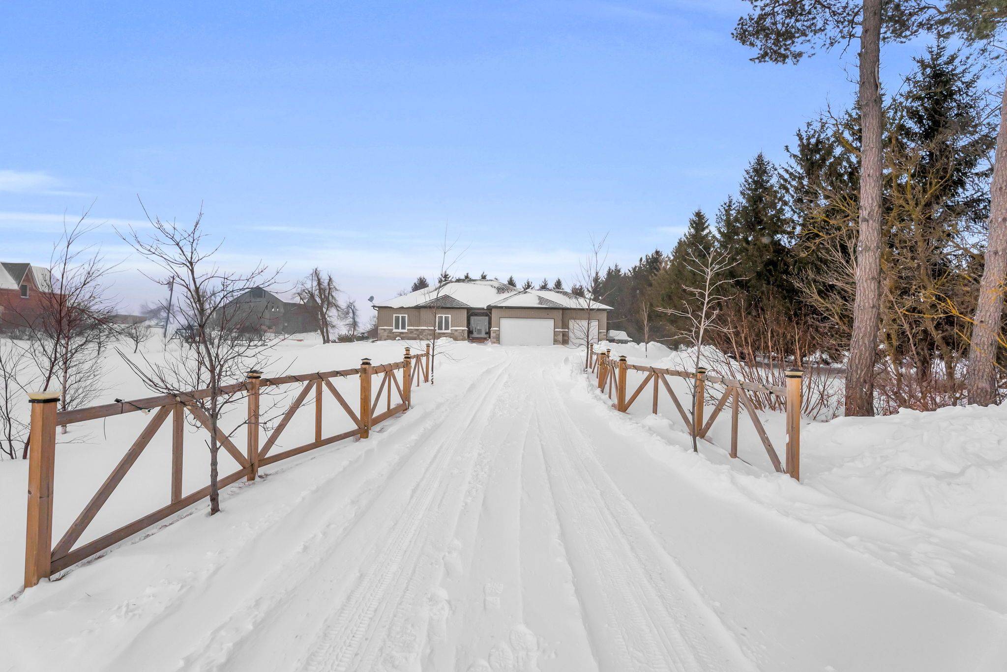 Mulmur, ON L9V 0W4,706183 County Rd 21 N/A