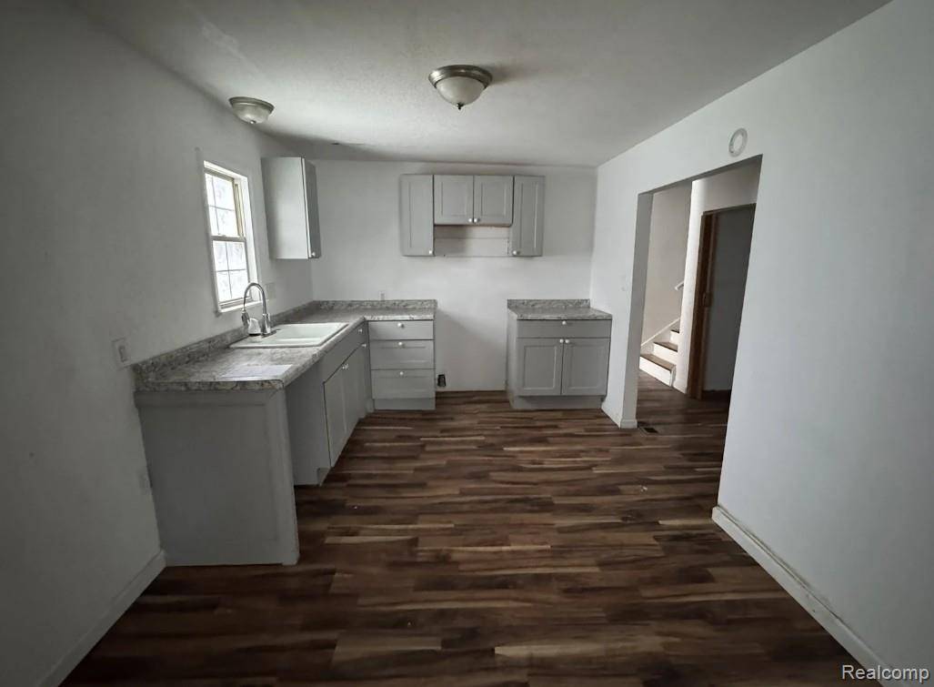 Burton, MI 48529,2099 Brady AVE