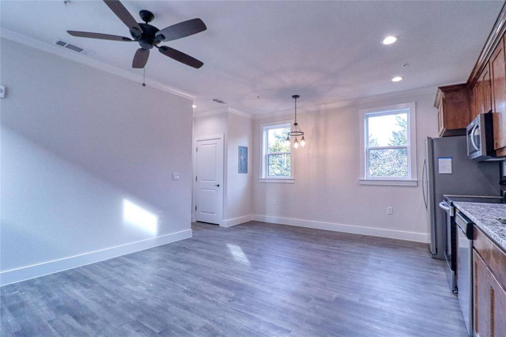 525 George Hopper Road #210, Midlothian, TX 76065