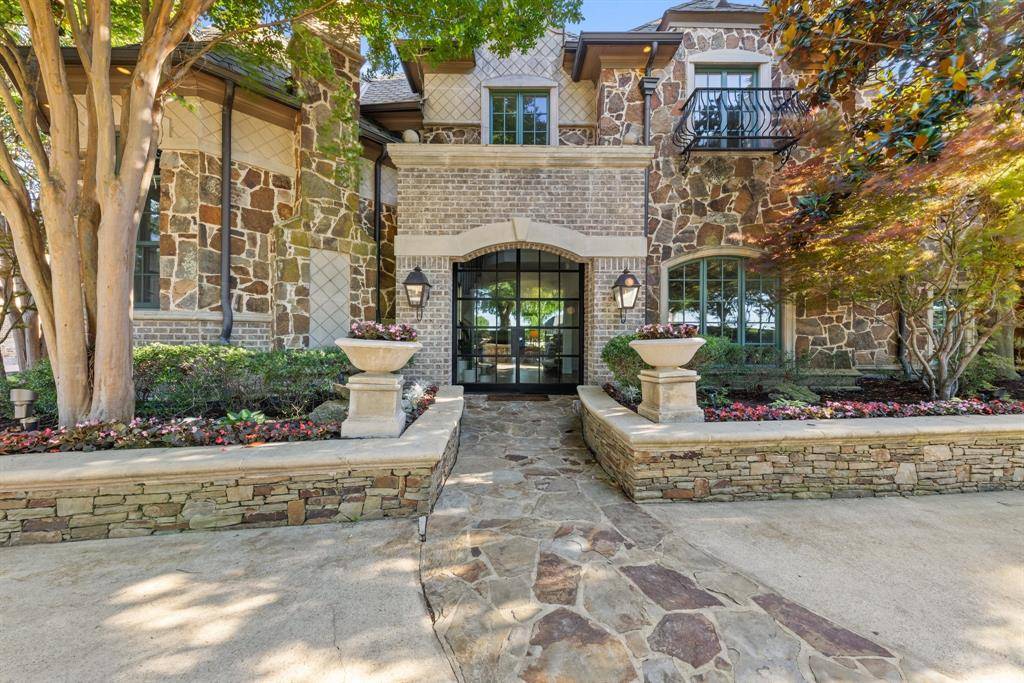 2 Terrabella Lane, Heath, TX 75032