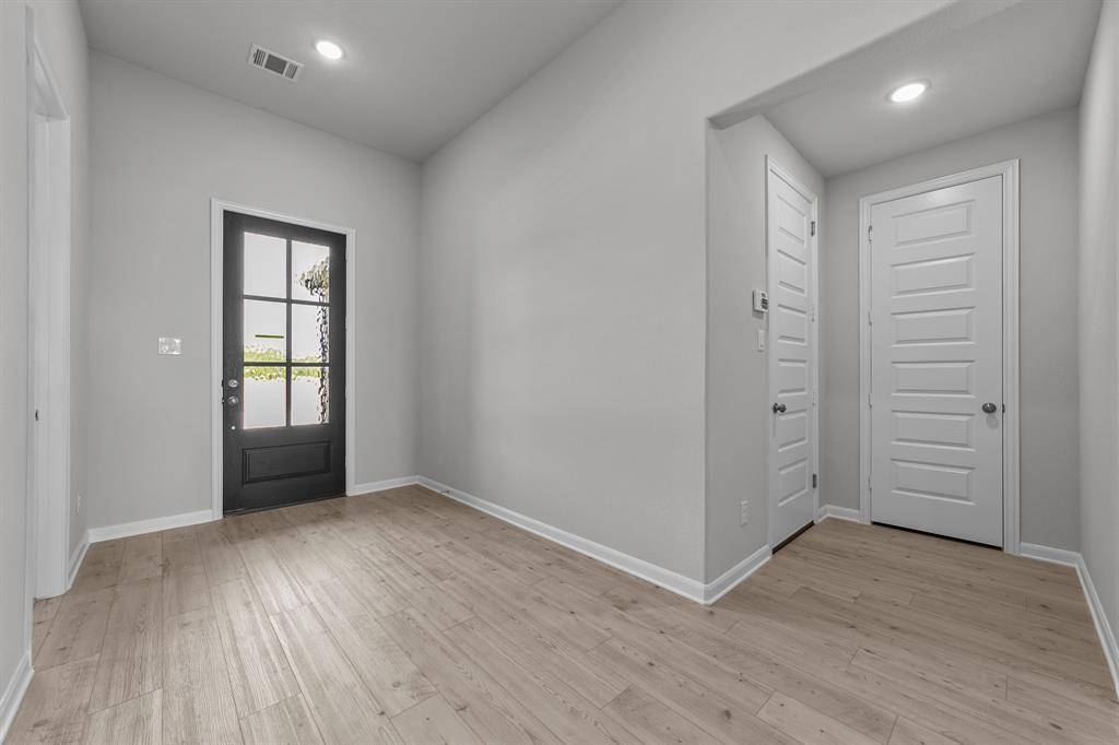 Denton, TX 76208,3513 Kingdom Drive