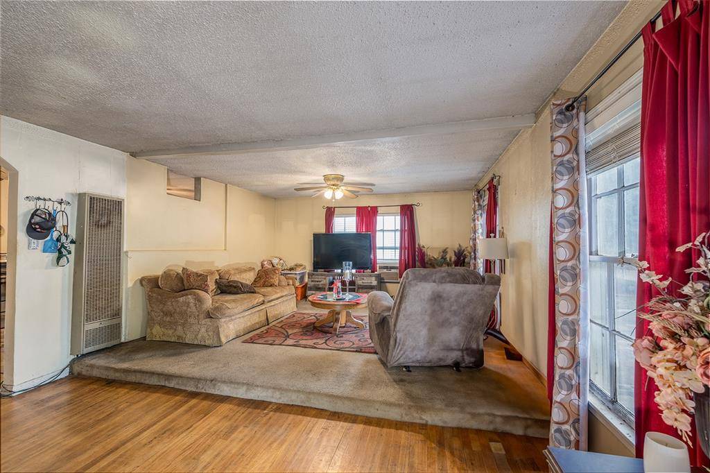 Fort Worth, TX 76119,3528 Kellis Street