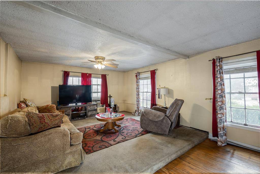 Fort Worth, TX 76119,3528 Kellis Street