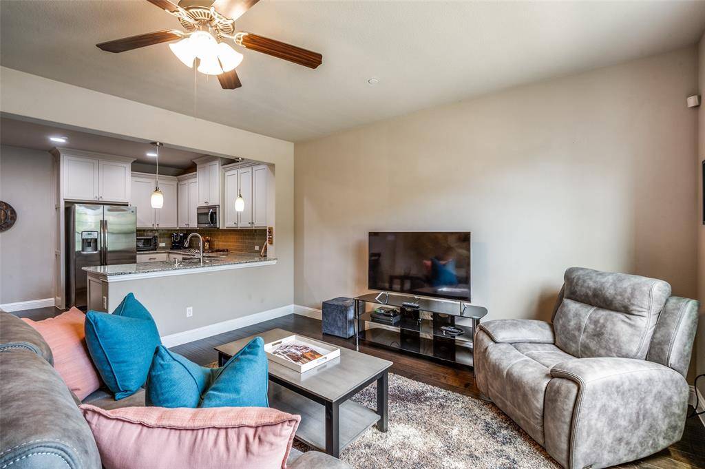 Carrollton, TX 75010,4665 Dozier Road #C