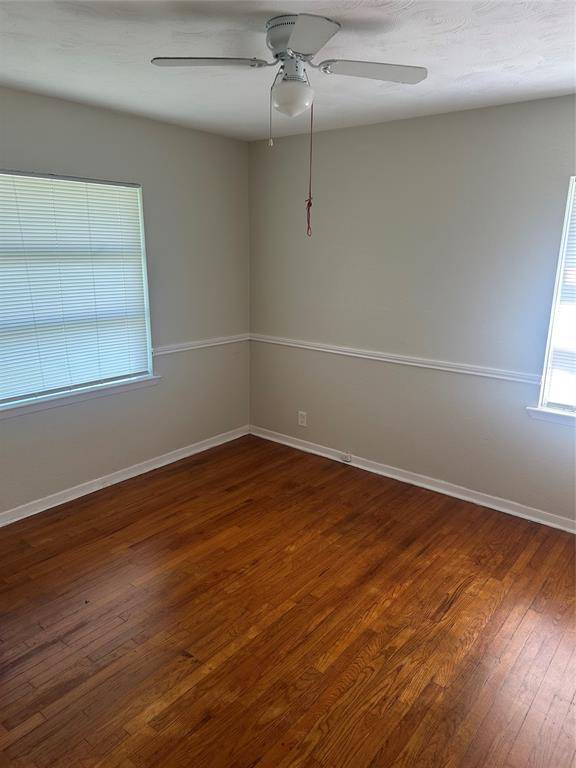 Dallas, TX 75228,2938 Healey Drive