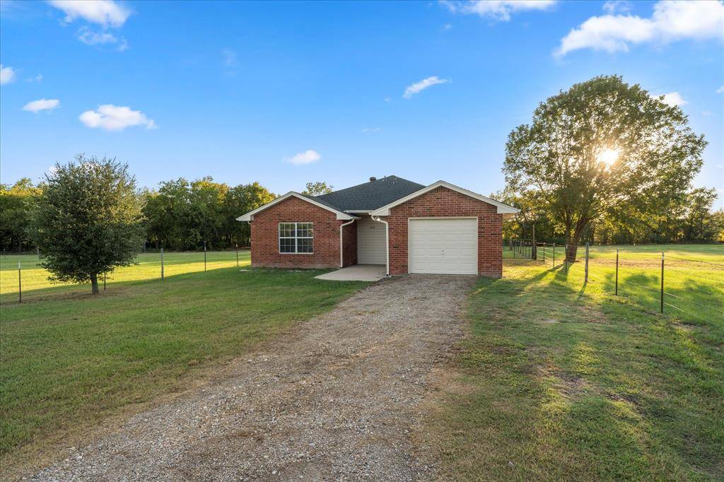 Corsicana, TX 75109,104 SE County Road 3046