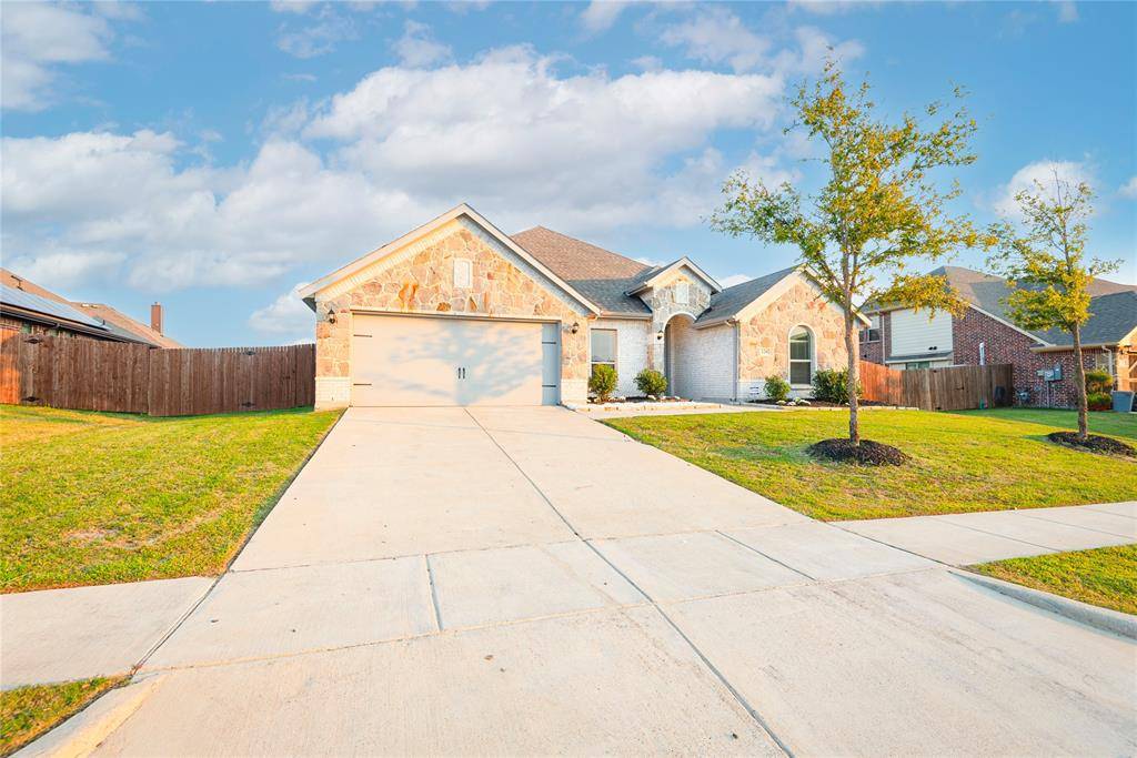 Forney, TX 75126,128 Wenham Way