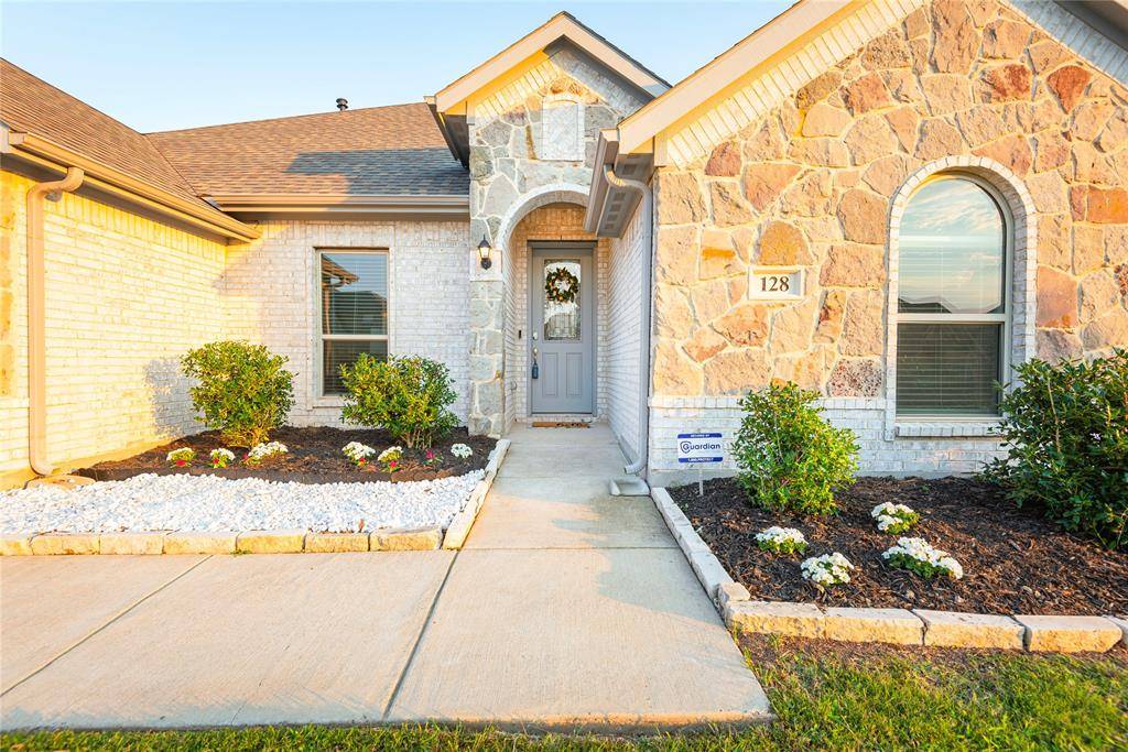 Forney, TX 75126,128 Wenham Way