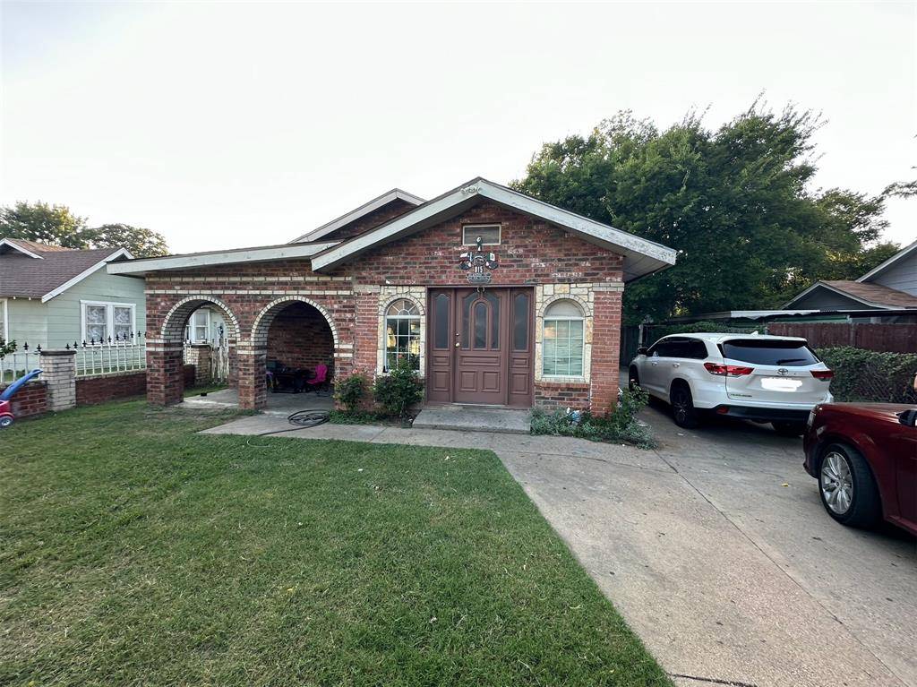 Fort Worth, TX 76111,915 Blandin Street