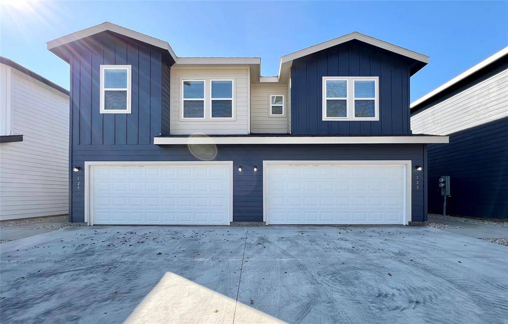 Burleson, TX 76028,3501 E Renfro Street #122