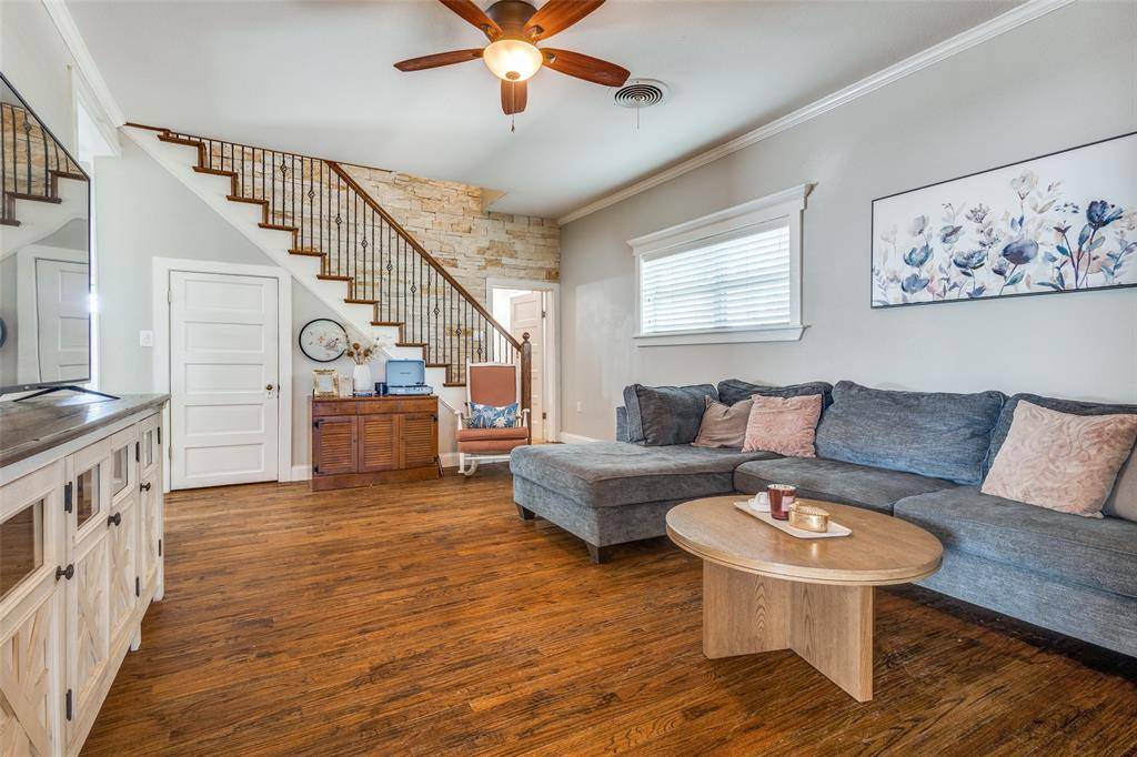 Justin, TX 76247,1009 W 7th Street