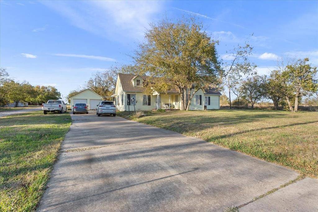 Mart, TX 76664,1601 E Texas Avenue