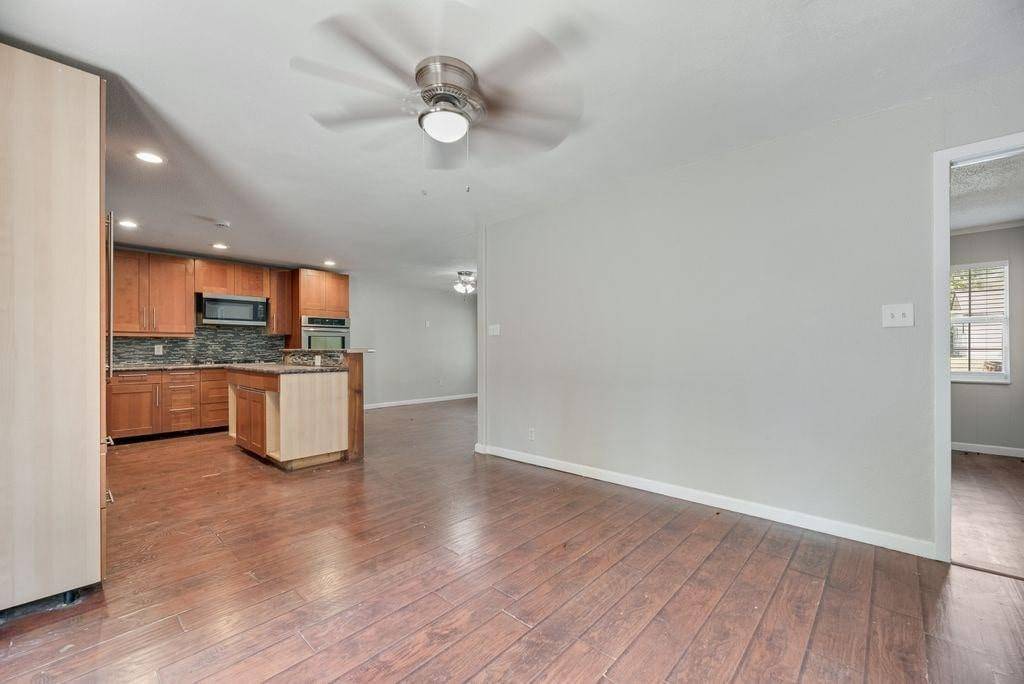 Haltom City, TX 76111,4008 Springdale Road