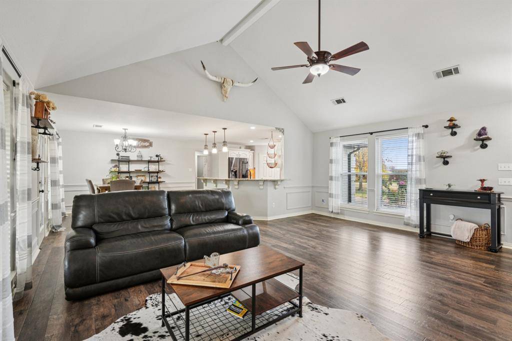 Forney, TX 75126,10072 Manor Way