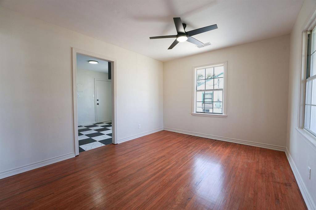 Fort Worth, TX 76105,2512 Malvern Trail