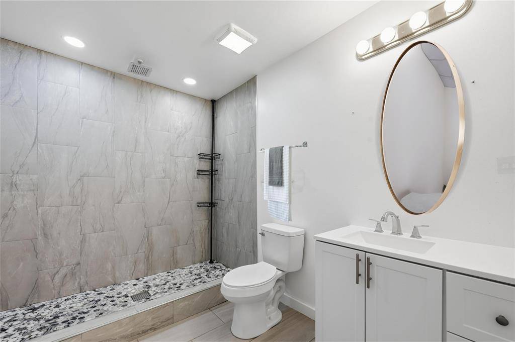 Dallas, TX 75224,1032 Hoke Smith Drive