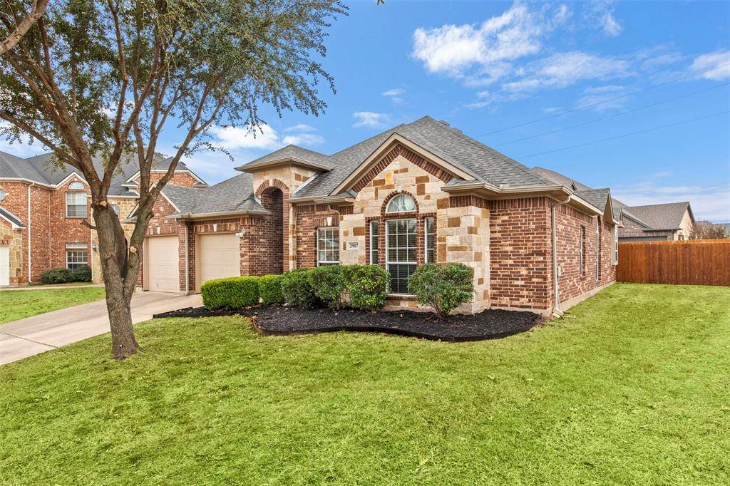Grand Prairie, TX 75052,2907 Crystal Way