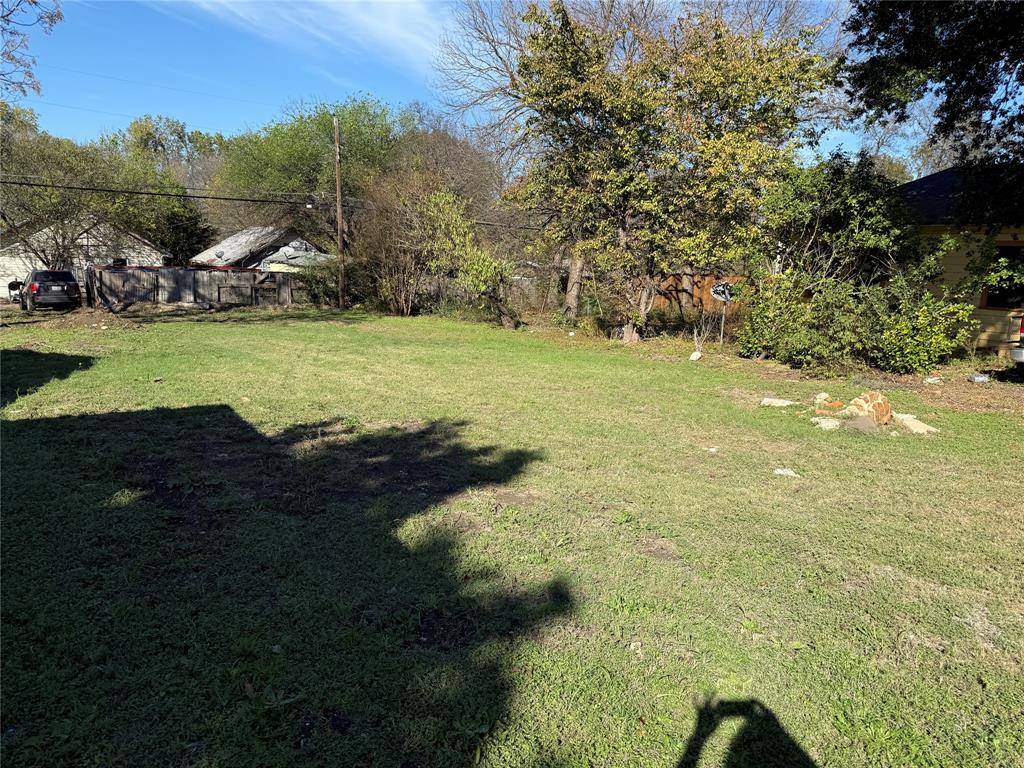 Dallas, TX 75241,2607 Fatima Avenue