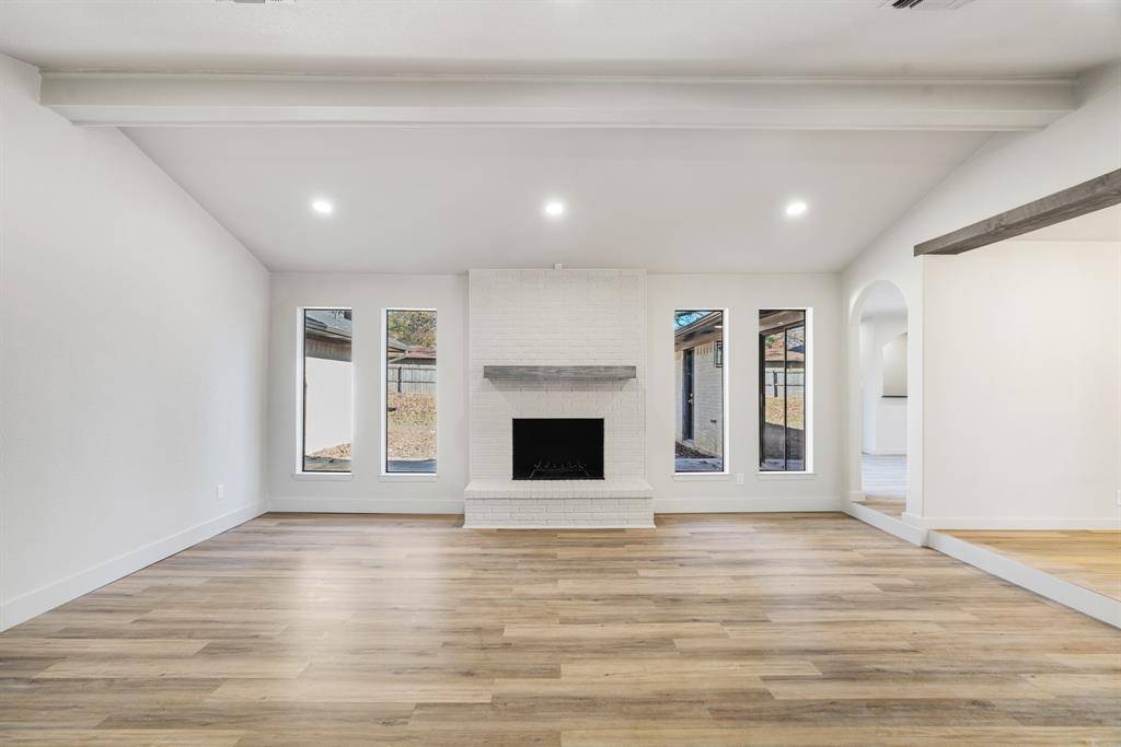 Paris, TX 75462,615 38th Street SE