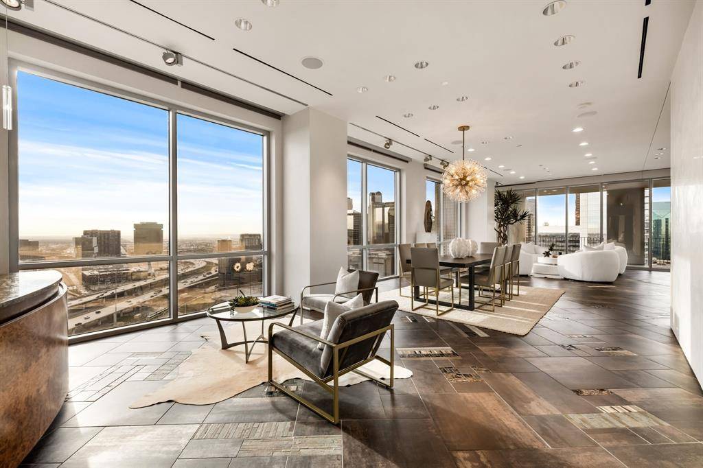 1717 Arts Plaza #2002, Dallas, TX 75201