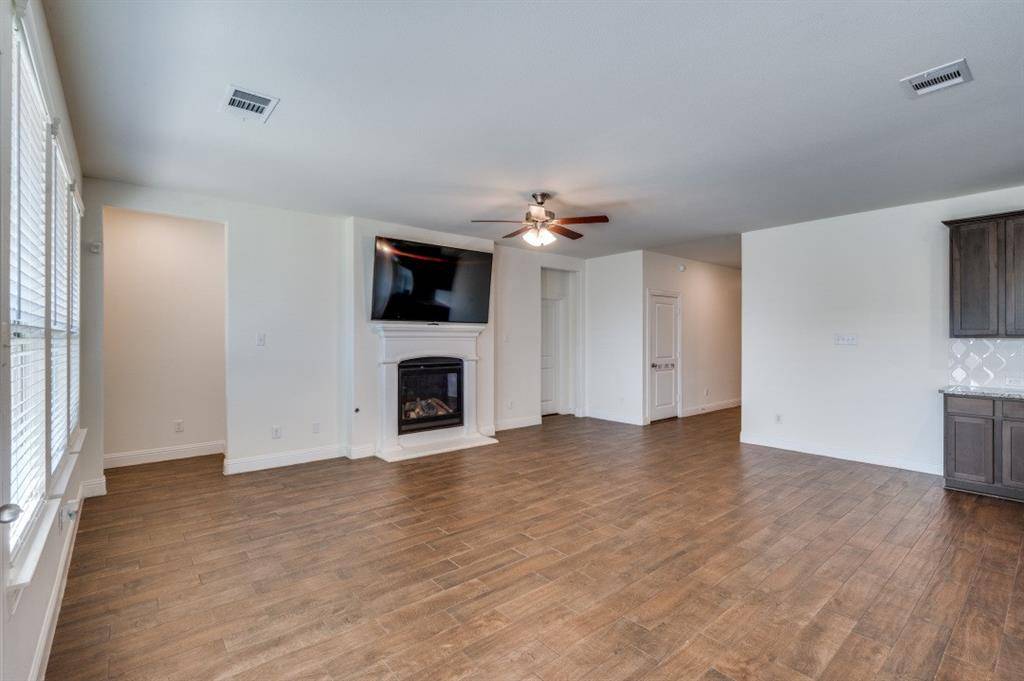 Aubrey, TX 76227,11008 Culberson Drive