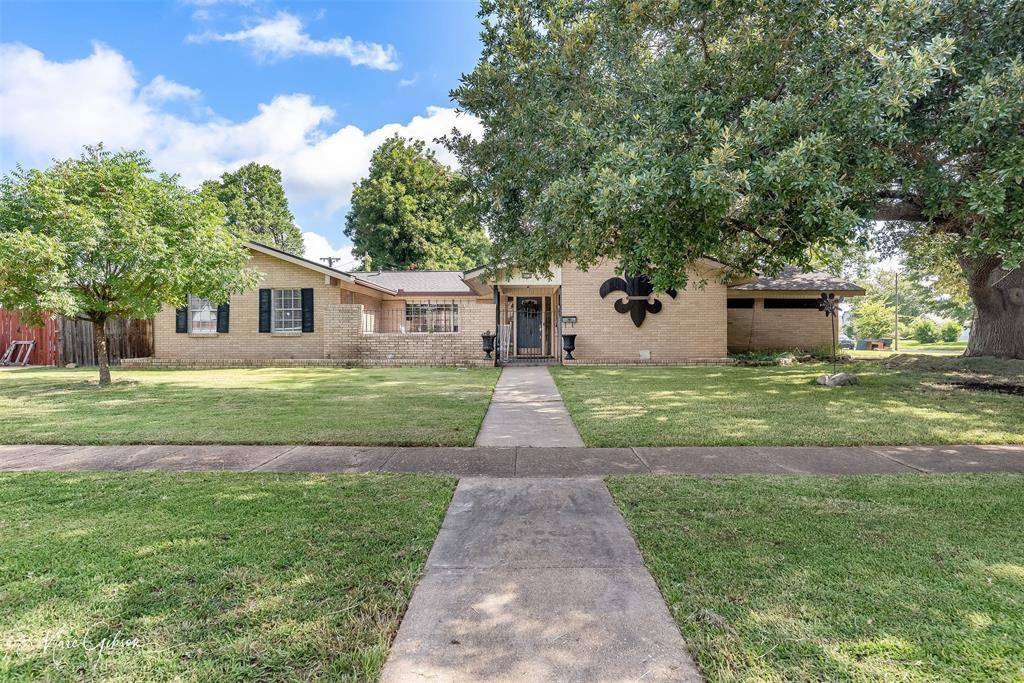 Shreveport, LA 71105,6313 Kathy Lane