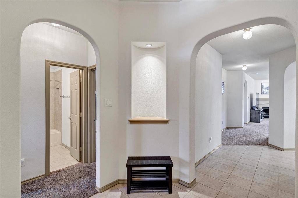 Fort Worth, TX 76179,5916 Comanche Peak Drive