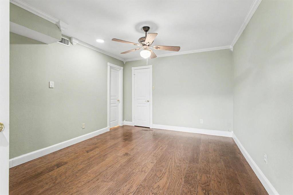 Carrollton, TX 75006,2920 Shady Lake Circle