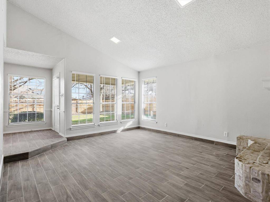 Fort Worth, TX 76133,4812 Applewood Road