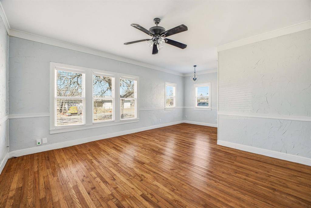 Stephenville, TX 76401,604 E Broadway Street