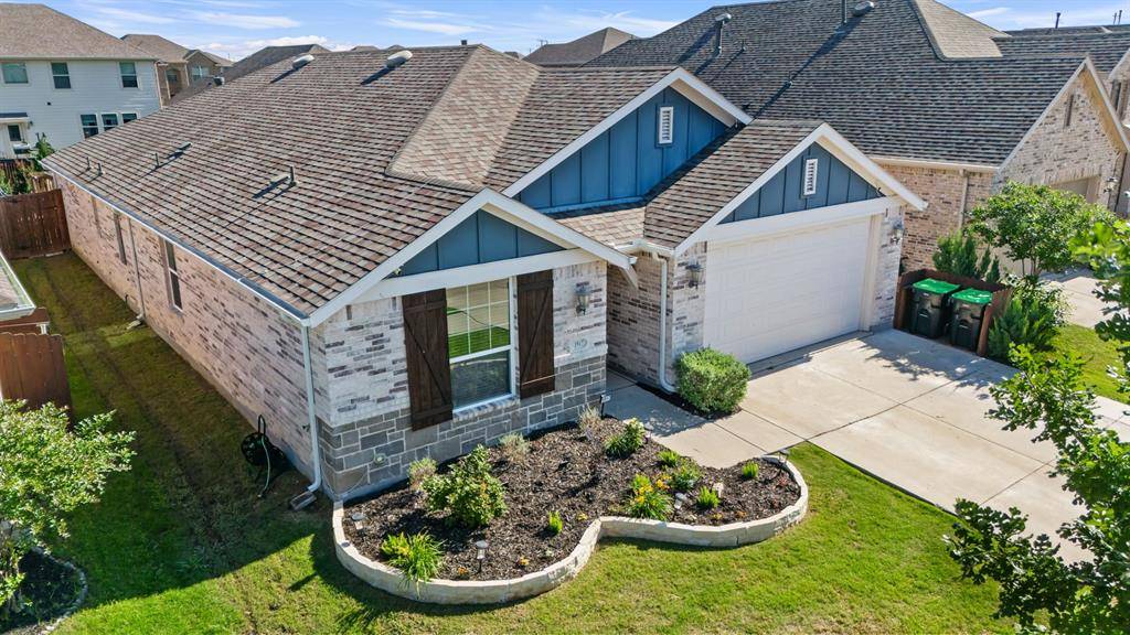 Aubrey, TX 76227,1917 Campground Way