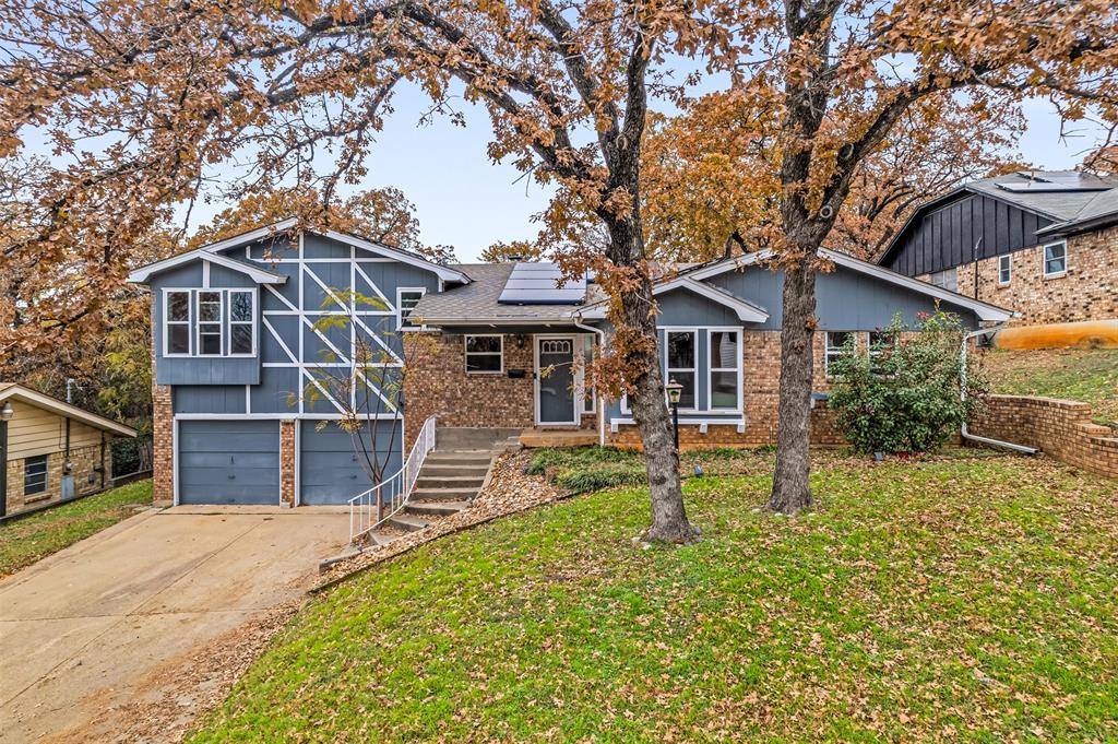 Fort Worth, TX 76112,7521 Yolanda Drive