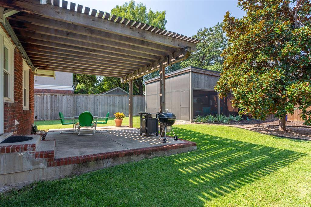 Fort Worth, TX 76107,1204 Virginia Place