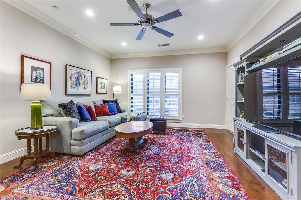 Dallas, TX 75230,10720 Park Village Place #D