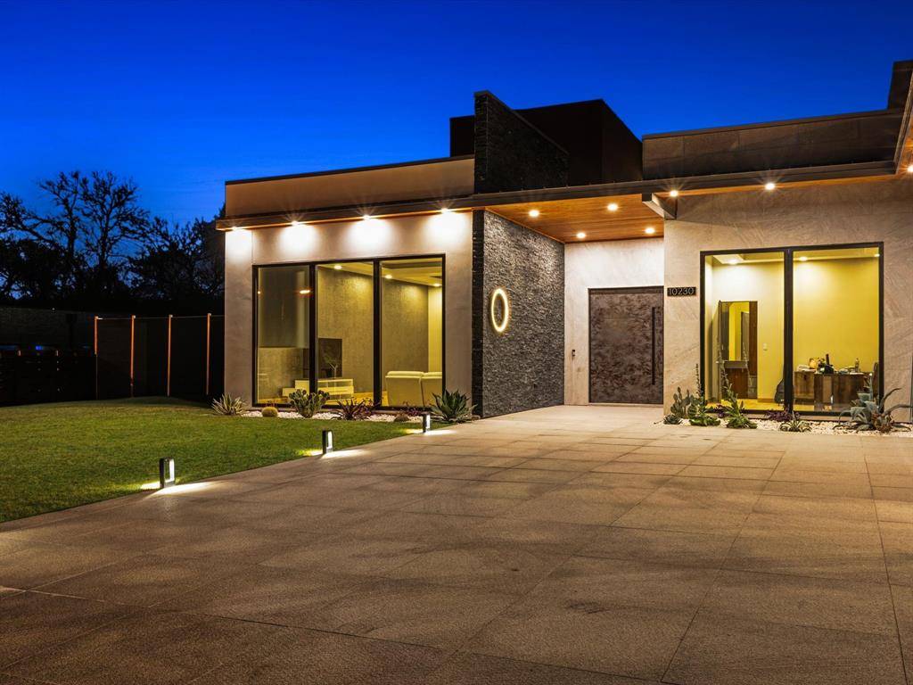 Dallas, TX 75229,10230 Marsh Lane