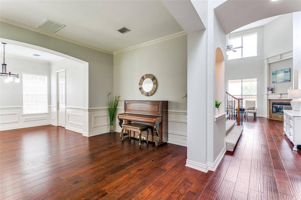 Lewisville, TX 75056,869 Winchester Drive