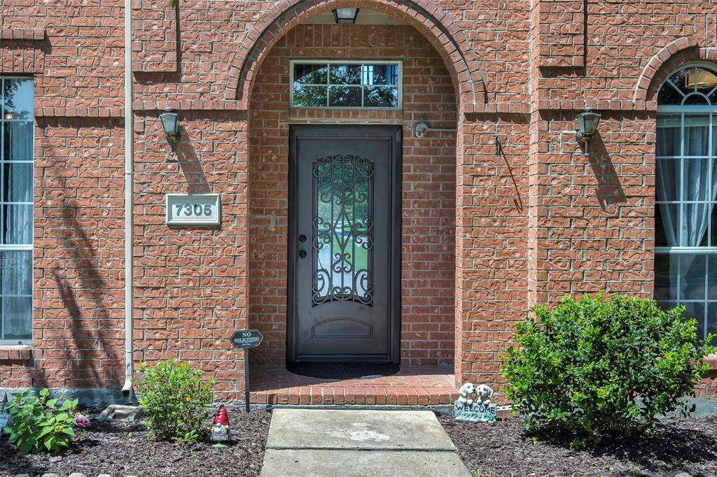 Rowlett, TX 75089,7305 Meadowwood Drive