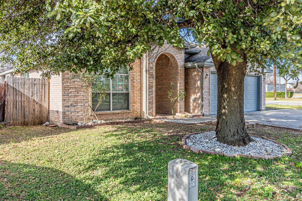 Irving, TX 75061,875 Grace Lane