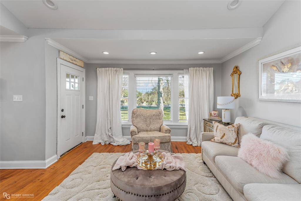 Shreveport, LA 71105,1404 E Kings Highway