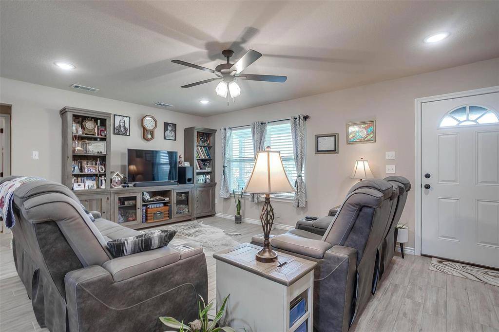 Poolville, TX 76487,2140 Brown Loop